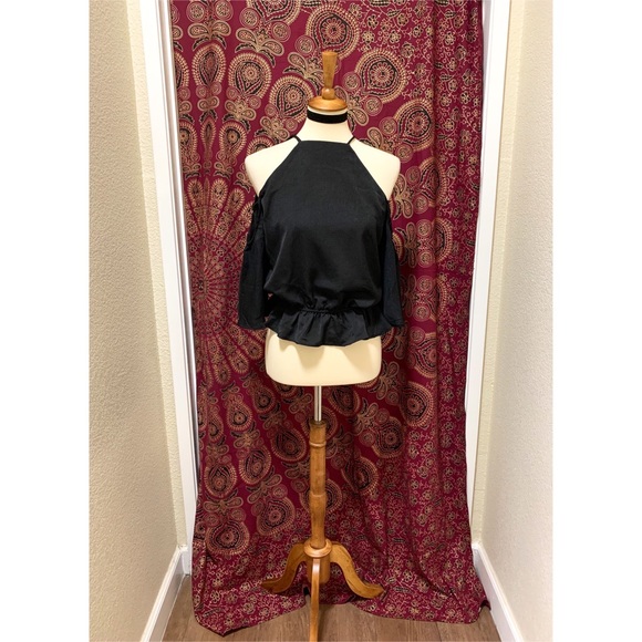 🌈 Amazing off shoulders top - Picture 2 of 11